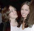 Marcheline Bertrand & Angelina Jolie - Première de Péché Originel