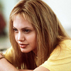Lisa Rowe (Angelina Jolie)