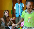 UNHCR - Angelina Jolie en Equateur