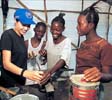 UNHCR - Angelina Jolie au Sierra Leone